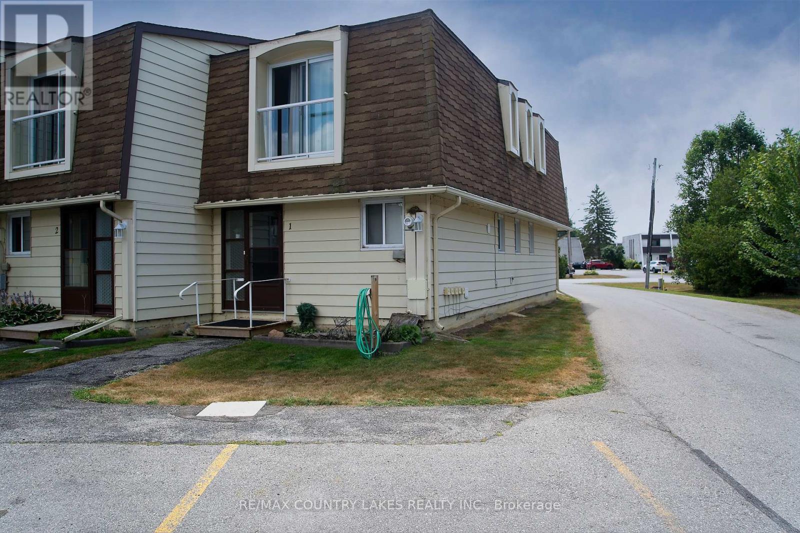 1 4 Paradise Blvd, Ramara, ON L0K 1B0