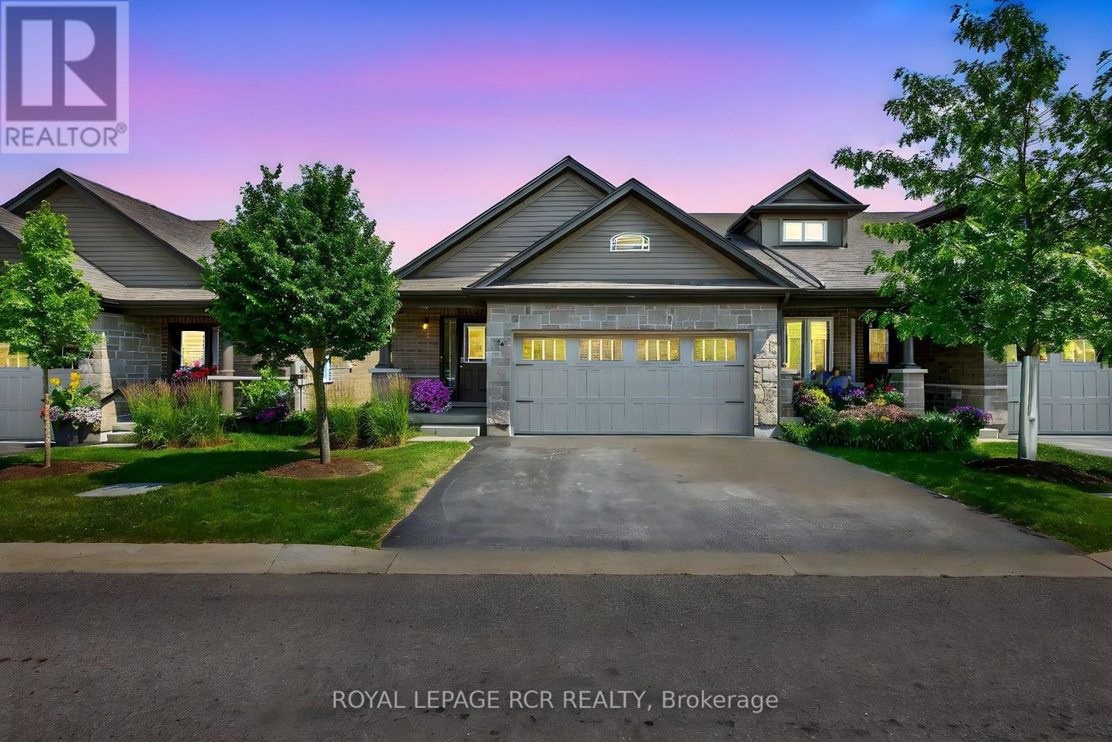 24 Westminster Cres, Centre Wellington Fergus, ON N1M 1Y8