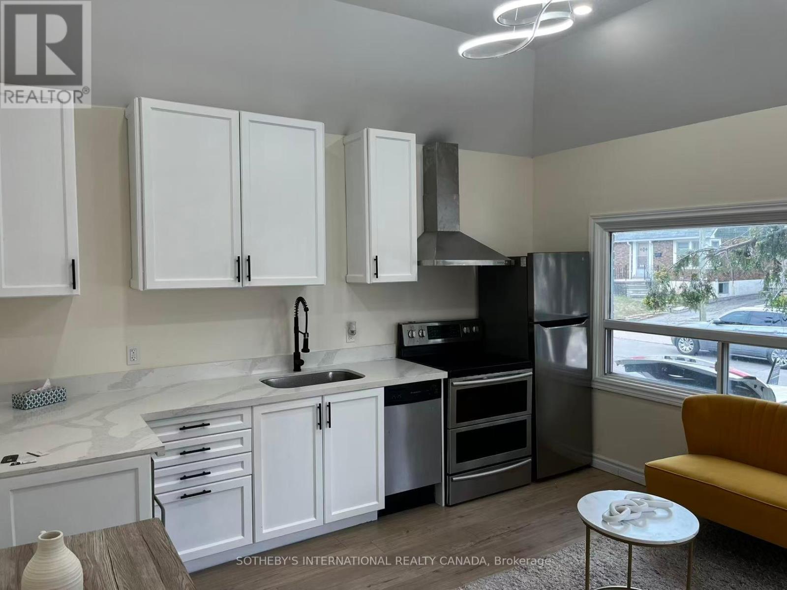 70 Dunraven Dr, Toronto, ON M6M 1H2