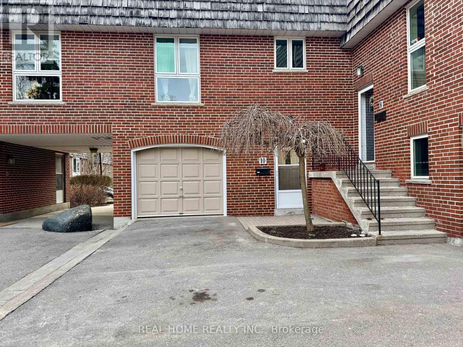 244 10 Farina Mill Way, Toronto, ON M2L 1S1