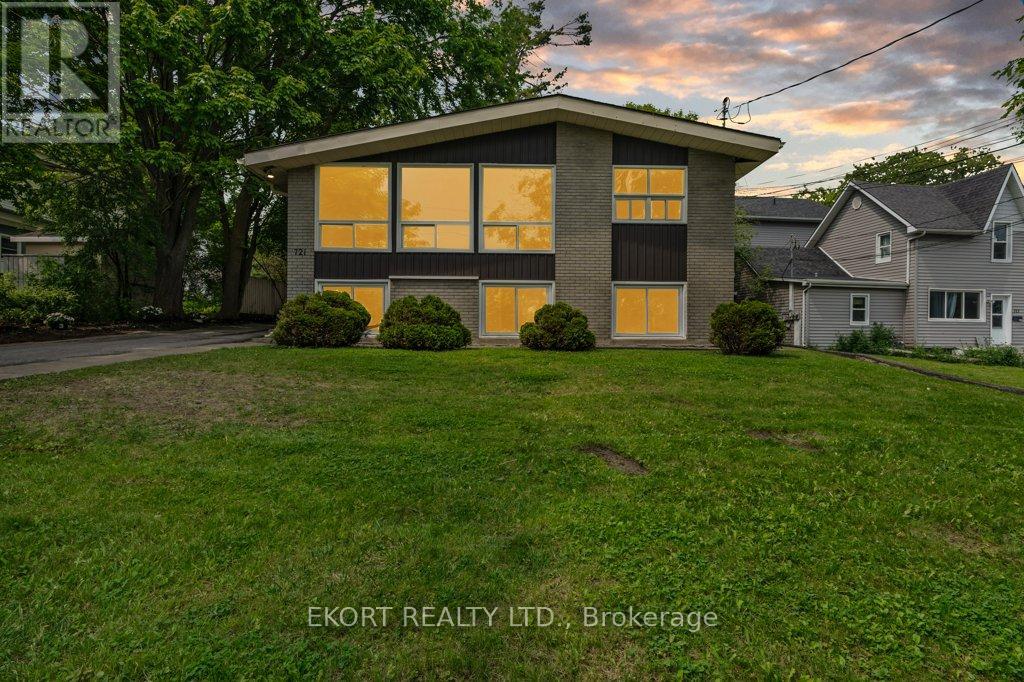 721 King St W, Kingston, ON K7M 2G3