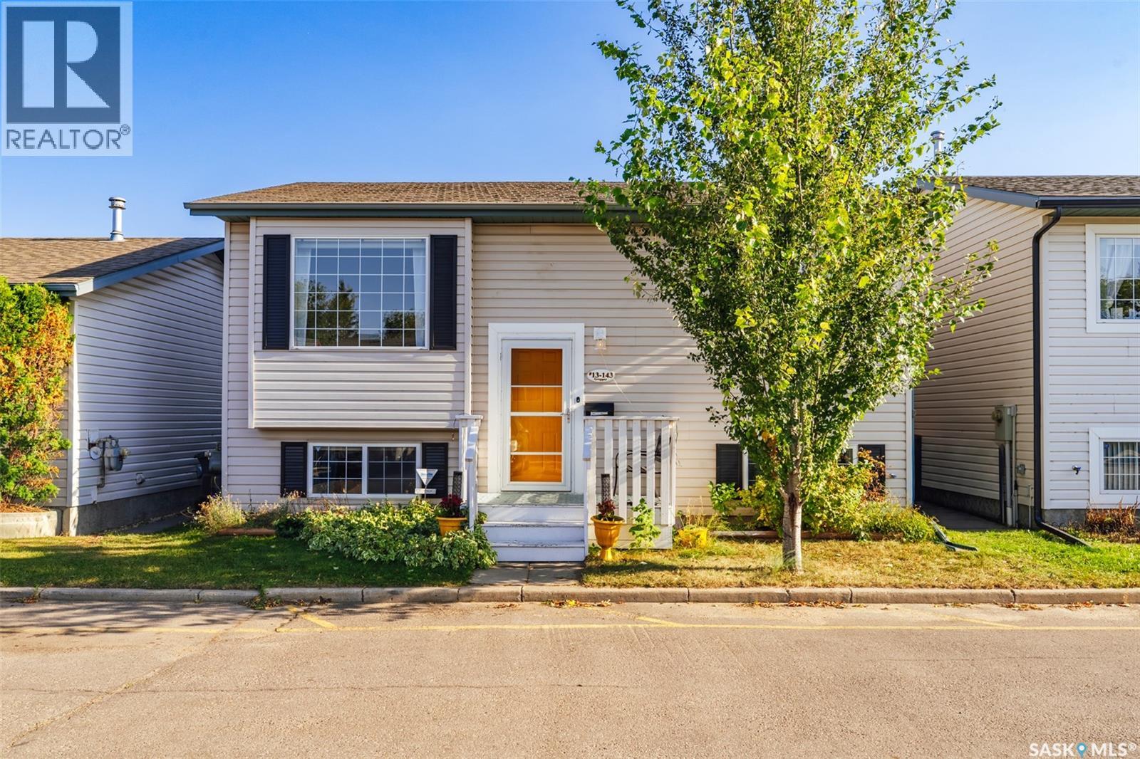 143 Gropper Crescent Unit 13, Saskatoon, SK S7M 5W2