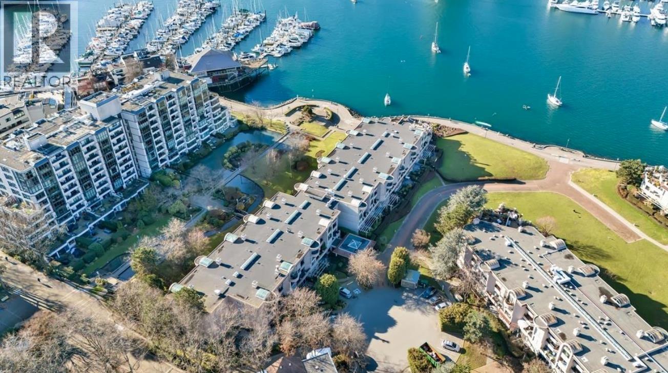 525 Wheelhouse Square Unit 202, Vancouver, BC V5Z 4L8