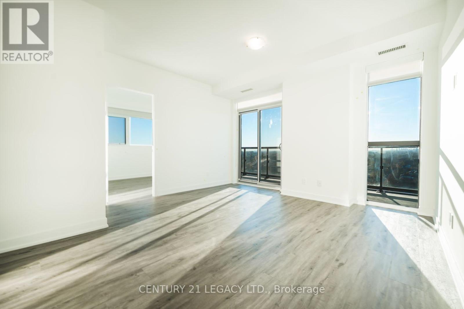 1808 251 Manitoba St, Toronto, ON M8Y 0C7