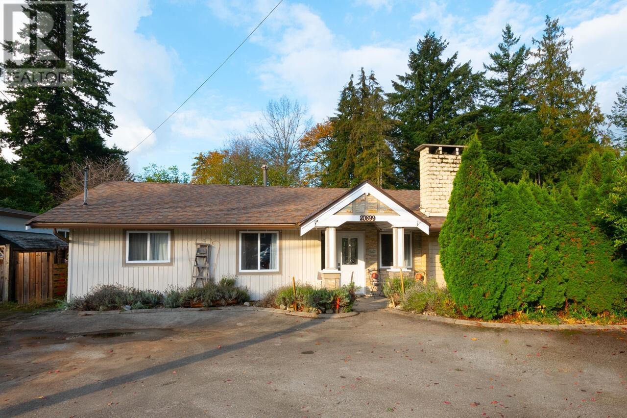 20899 Camwood Ave, Maple Ridge, BC V2X 2N9