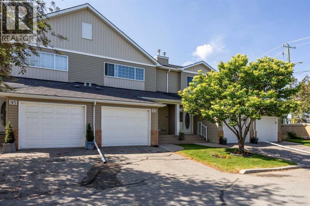93 Chaparral Ridge Ter SE, Calgary, AB T2X 3N6