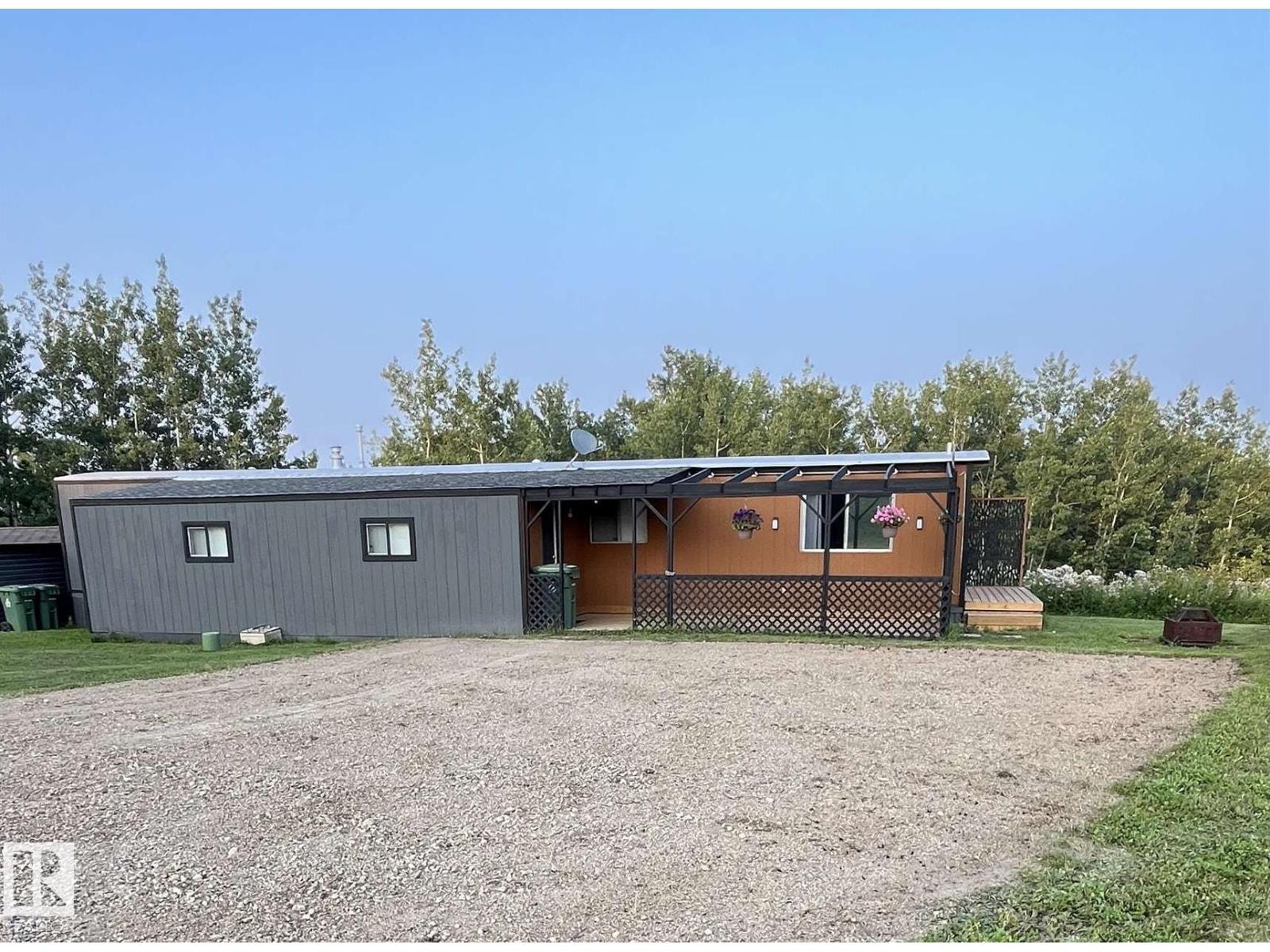 54228 Range Rd 12 #5 #5, Rural Lac Ste. Anne County, AB T0E 1V2