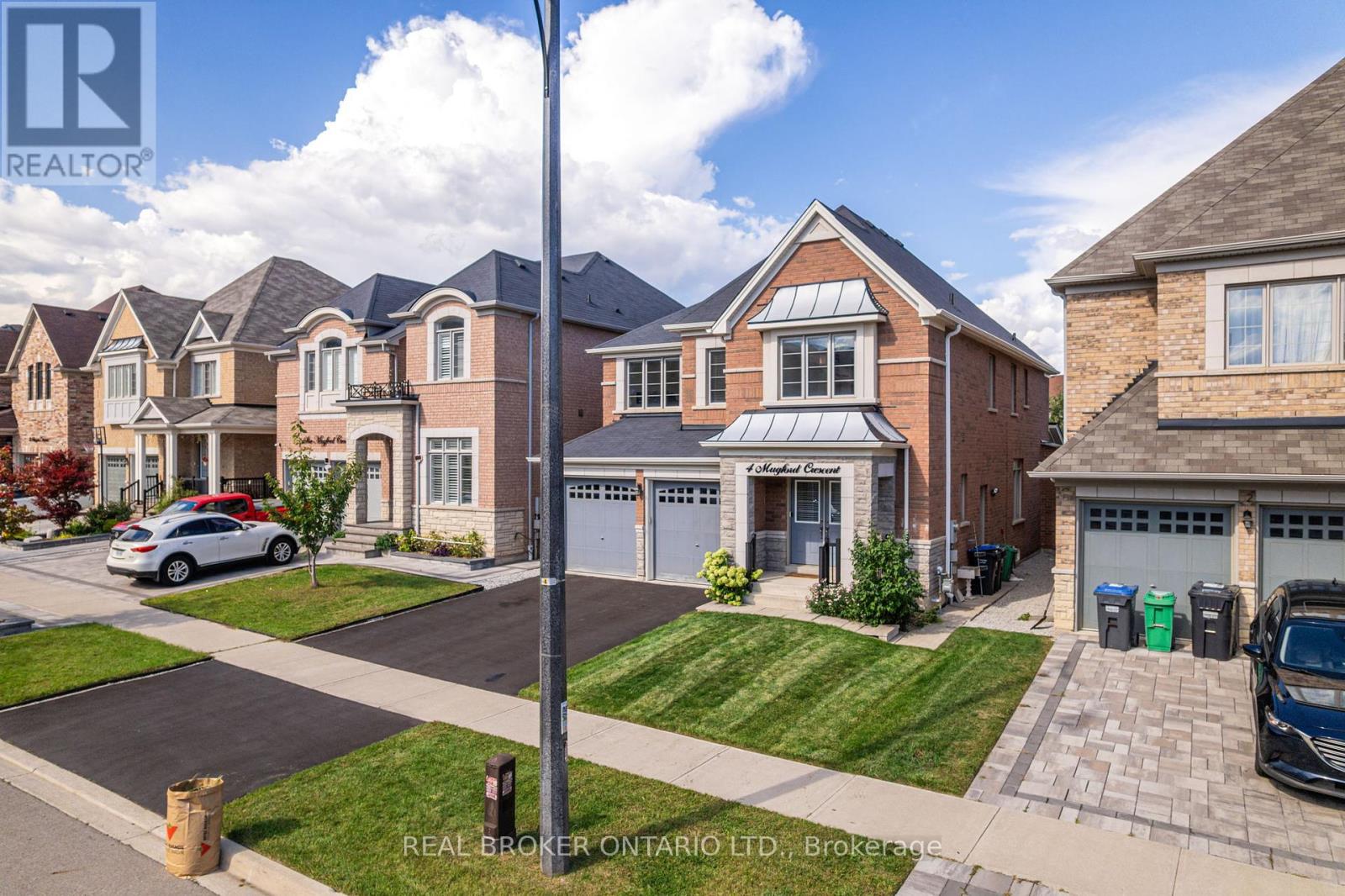 4 Mugford Cres, Brampton, ON L6Y 6A7