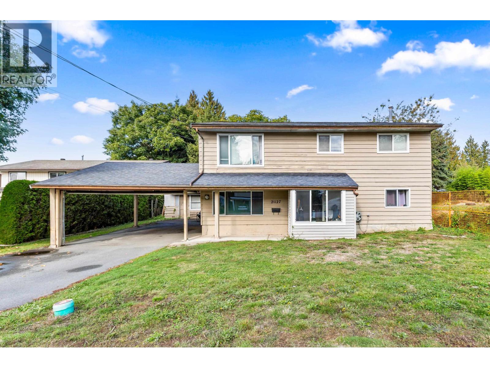 21127 Wicklund Ave, Maple Ridge, BC V2X 3S1