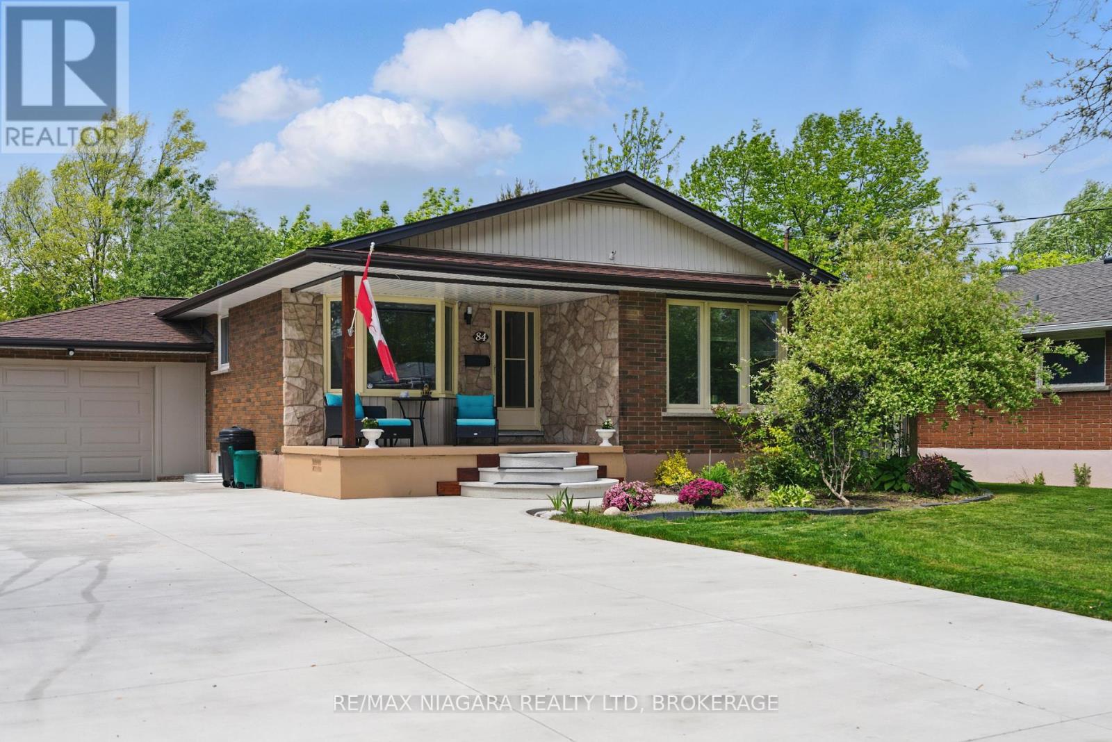 84 Regent Dr, St. Catharines, ON L2M 3L7