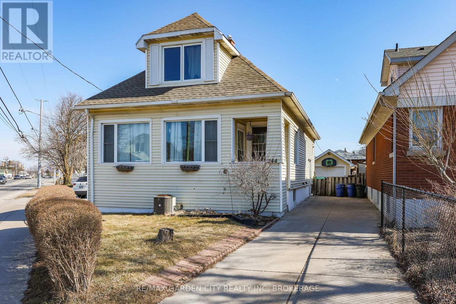 244 Niagara St, St. Catharines Facer, ON L2M 4V6