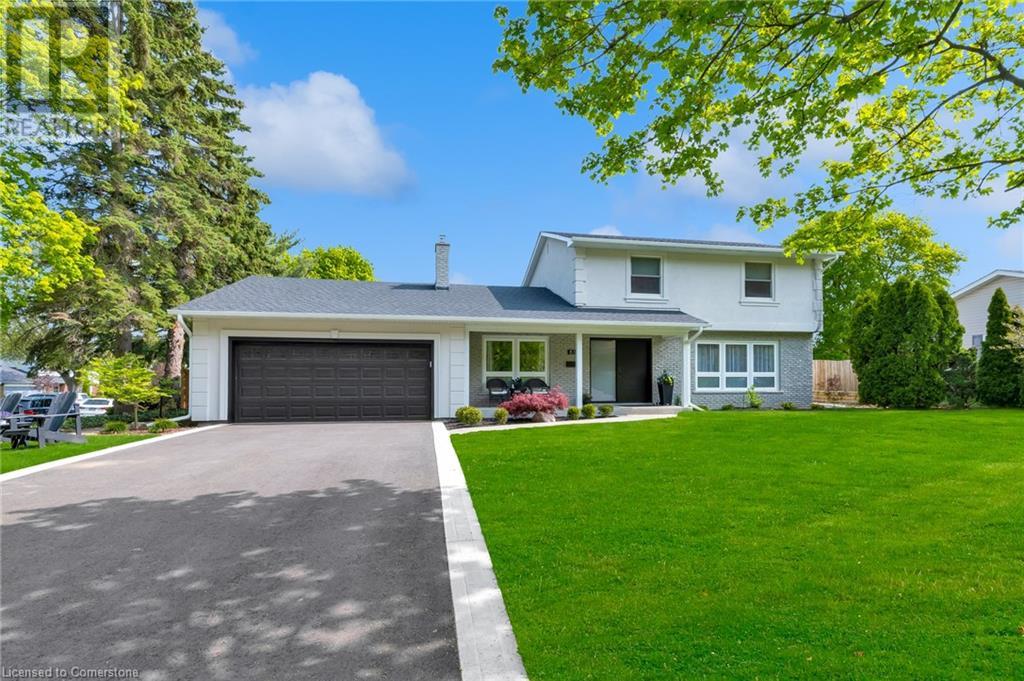 83 Dorchester Dr, Grimsby, ON L3M 1B1