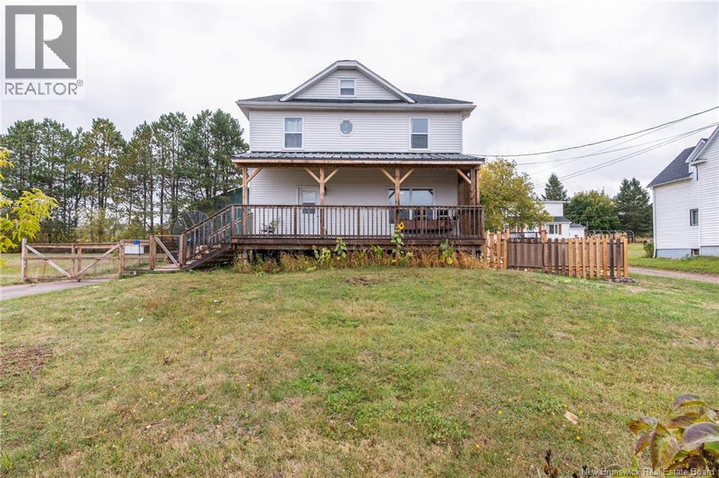 11 Leblanc St, Memramcook, NB E4K 2N2
