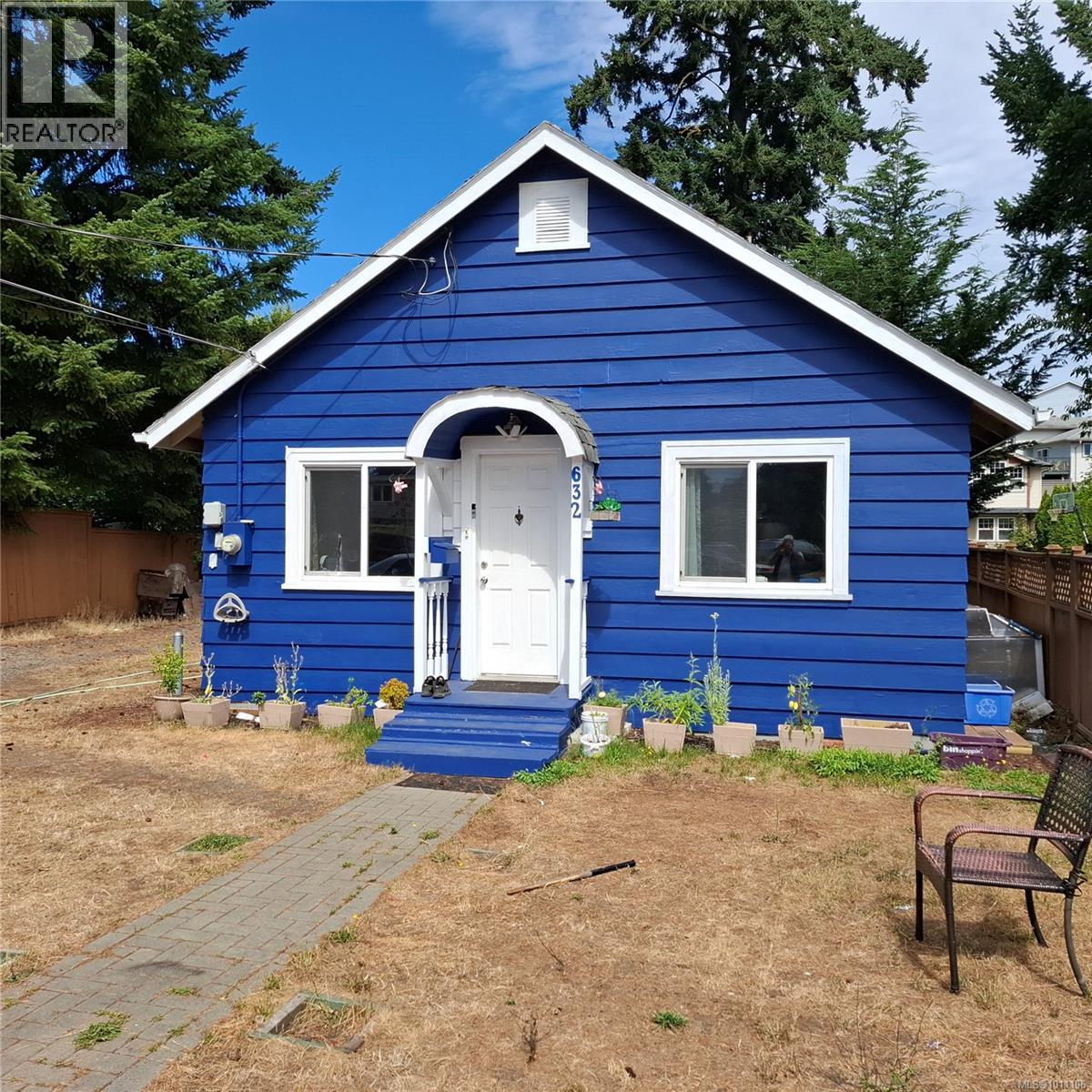 632 Atkins Ave, Langford, BC V9B 3A3
