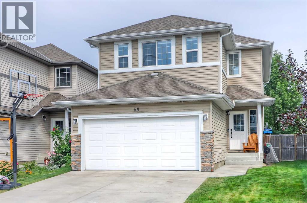 58 Everwoods Link SW, Calgary, AB T2Y 0G2