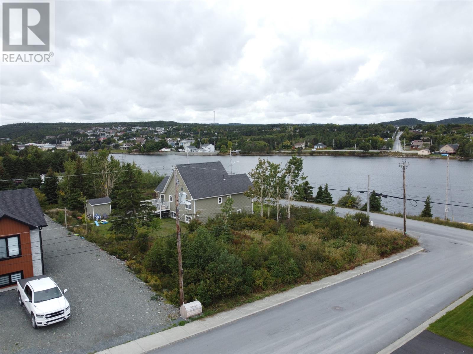 62 George Mercer Dr, Bay Roberts, NL A0A 3X0