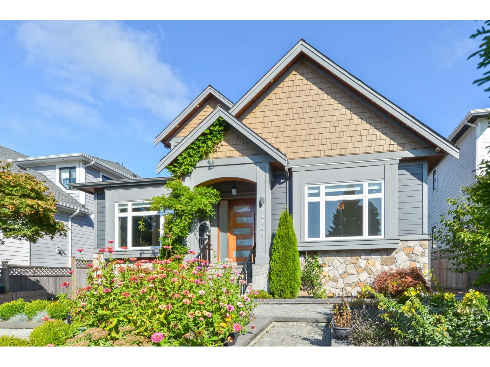 16 Avenue Unit 14149, Surrey, BC V4A 1P9