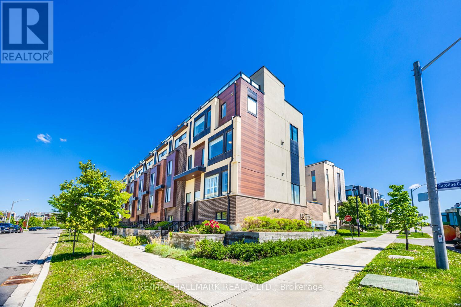 11 Caroline Carpenter Grv, Toronto Downsview-roding-cfb, ON M3K 0B1
