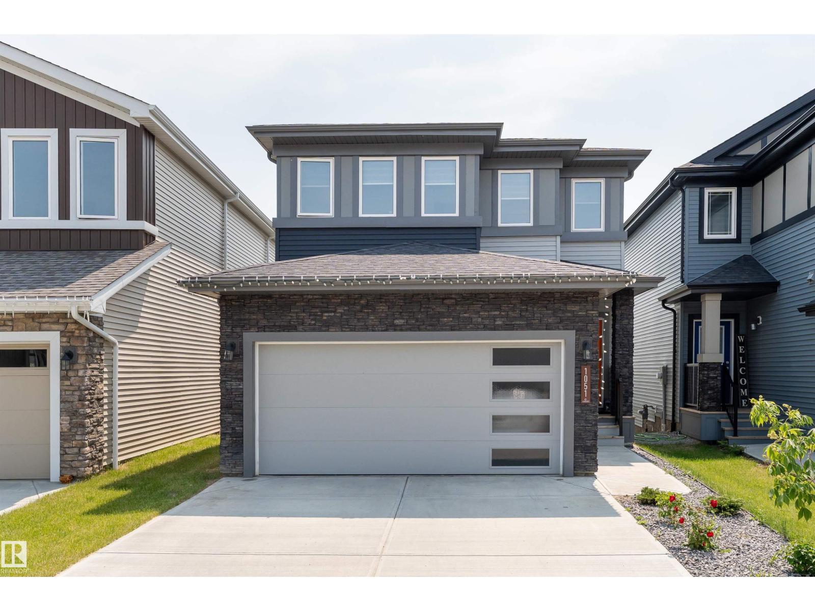 1051 Christie Vs SW, Edmonton, AB T6W 4W8