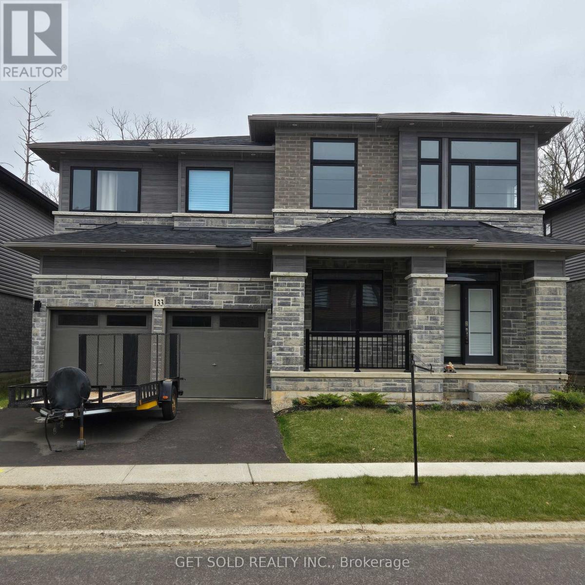 133 Court Dr, Brant, ON N3L 4G7