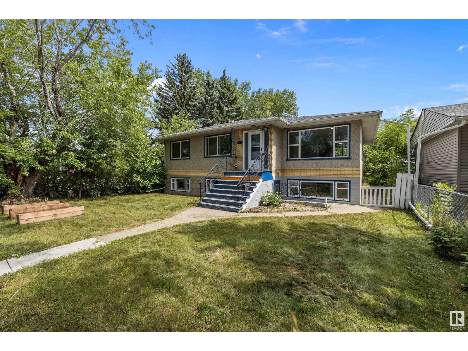 125 St Nw Unit 12827, Edmonton, AB T5L 0V1