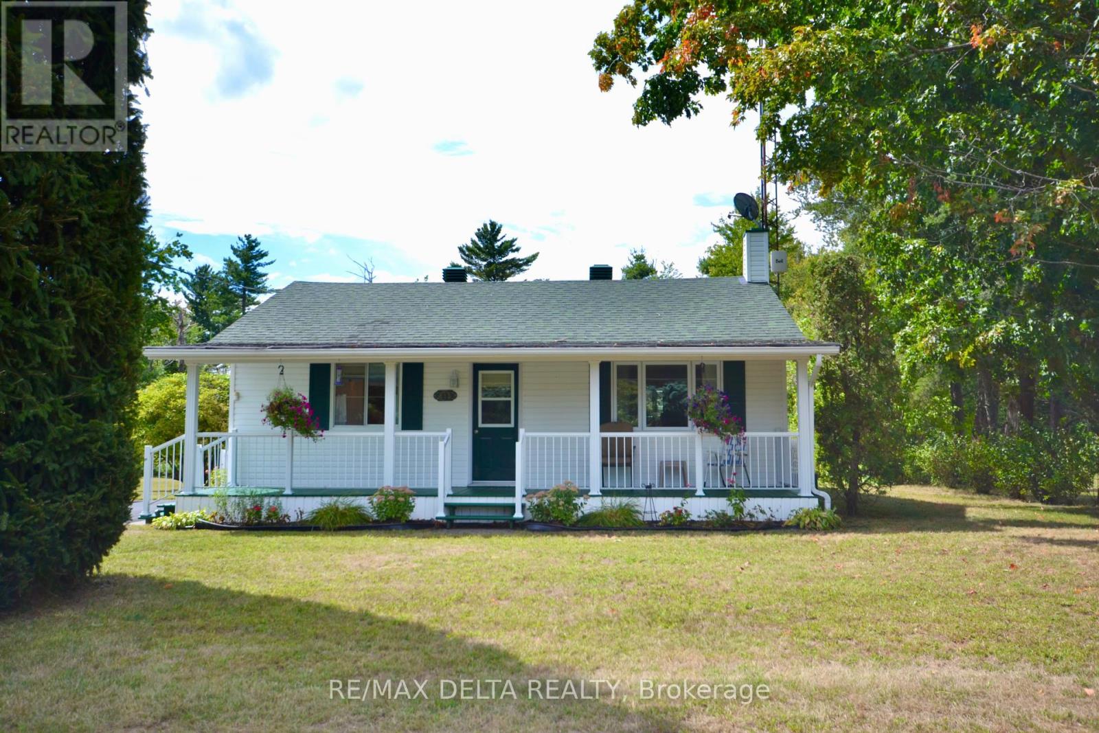 813 County Rd 19 Rd, Alfred and Plantagenet, ON K0B 1C0