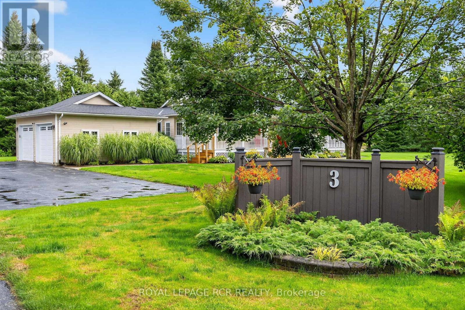 3 Nevis Ridge Dr, Oro-Medonte, ON L0L 2X0