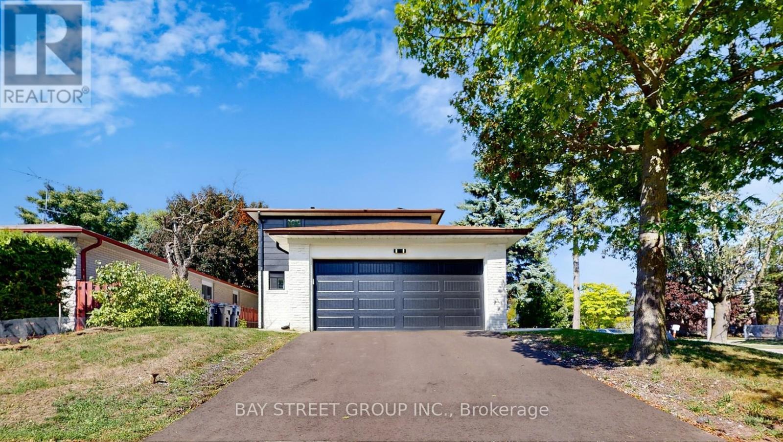 88 Charlottetown Blvd, Toronto, ON M1C 2C8