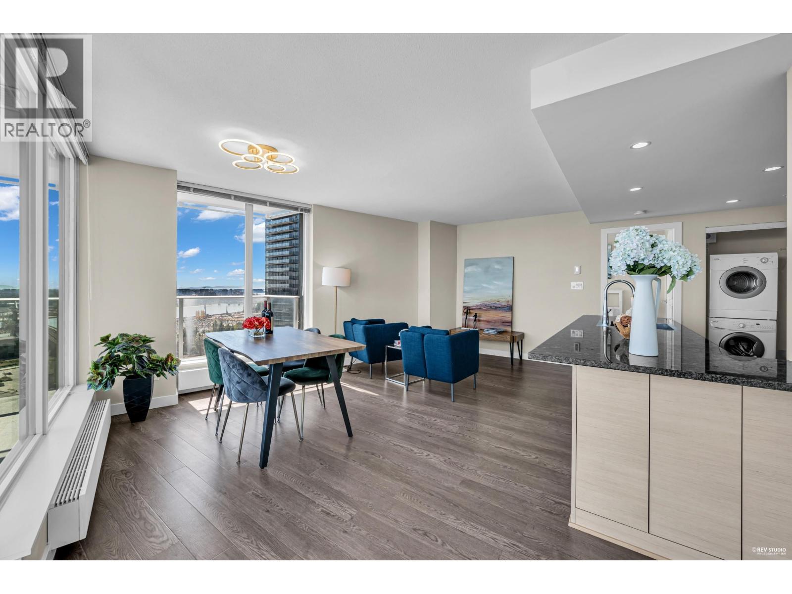 489 Interurban Way Unit 1802, Vancouver, BC V5X 0C7