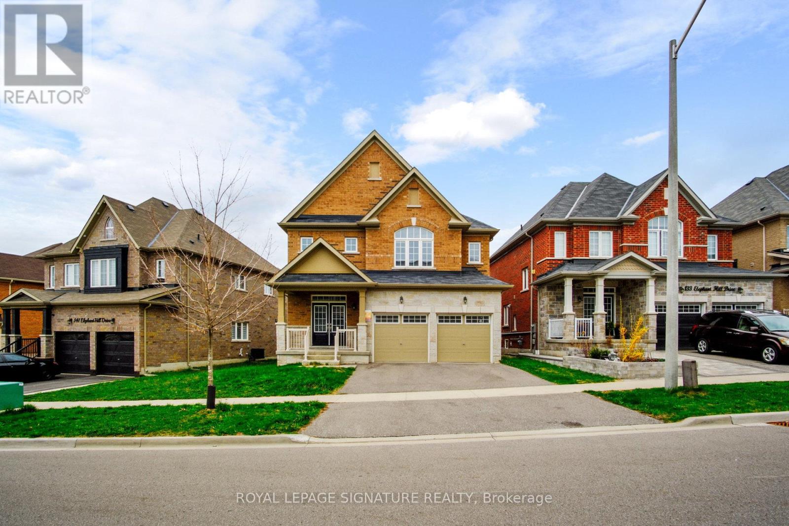 137 Elephant Hill Dr, Clarington, ON L1C 0V9