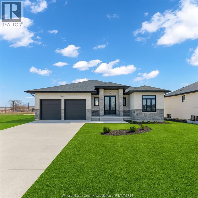 1924 Sannita, Kingsville, ON N9Y 0G5