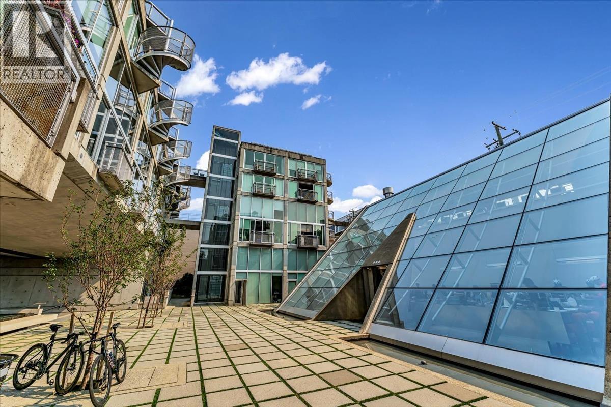 1540 W 2nd Avenue Unit 516, Vancouver, BC V6J 1H2