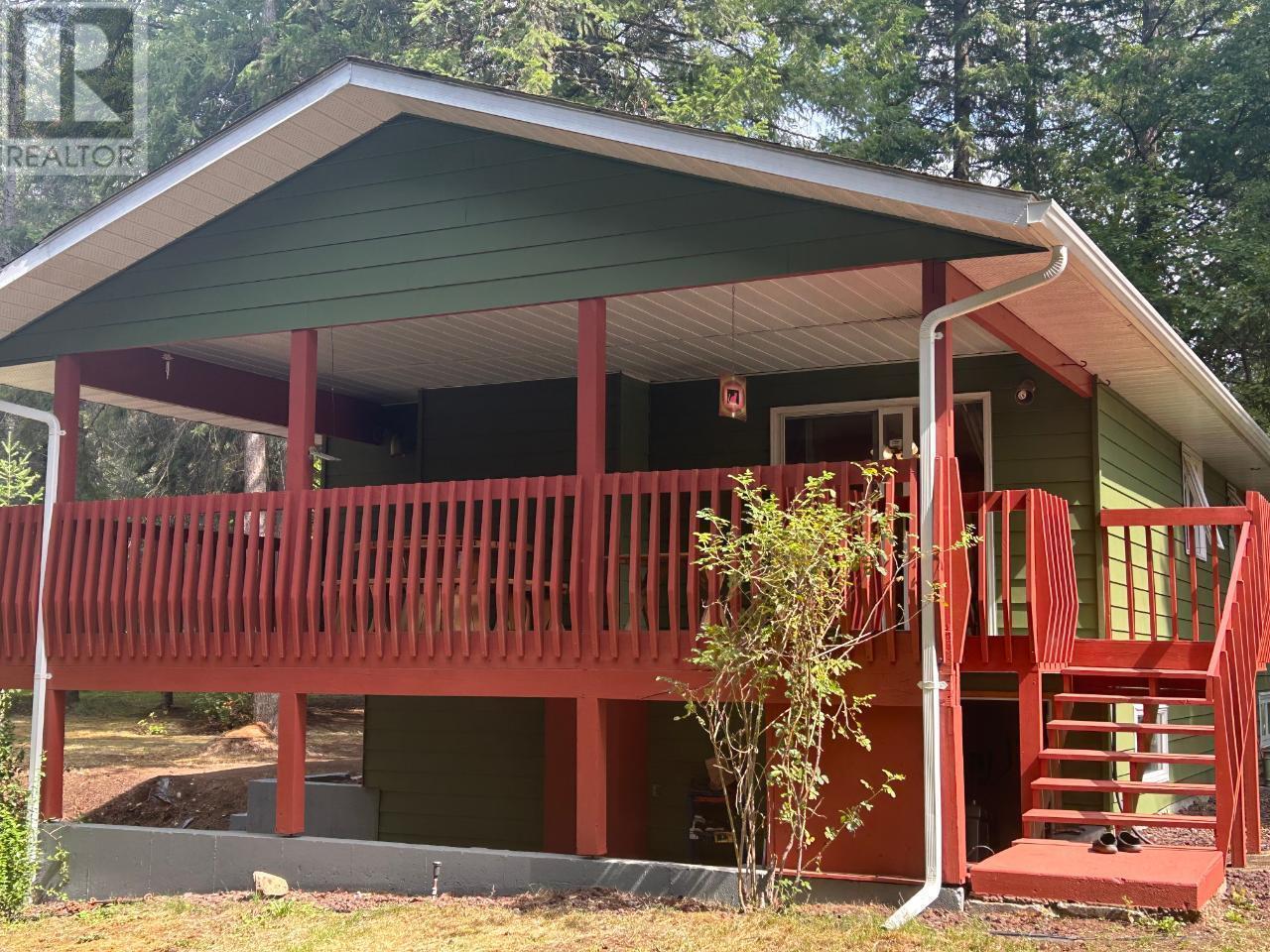 1055 White Rd, South Slocan, BC V0G 2G0