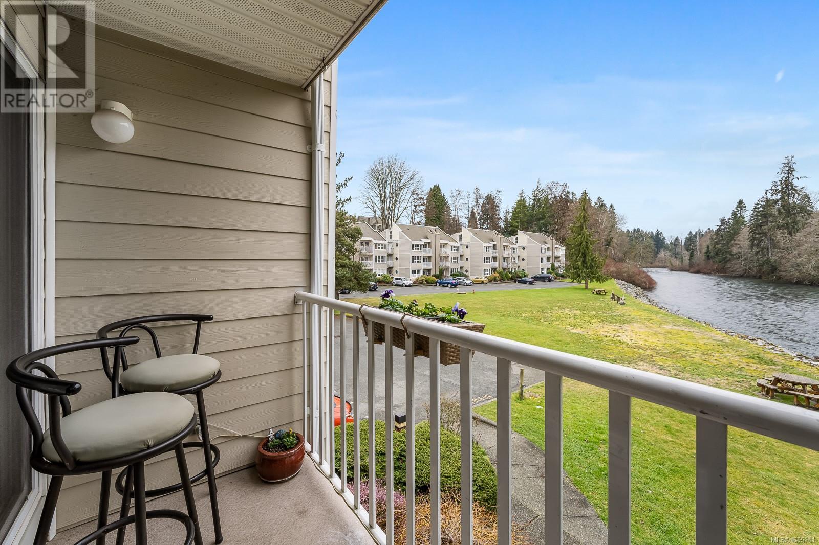 205 1st St Unit 217 St, Courtenay, BC V9N 1A5