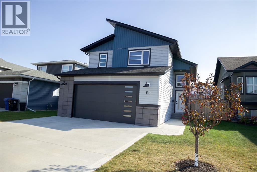 61 Murphy Close, Blackfalds, AB T4M 0H5