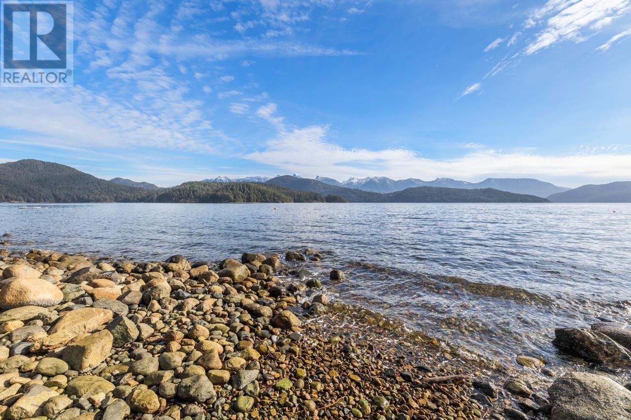 724 The Grove Rd, Gambier Island, BC V0N 1V0