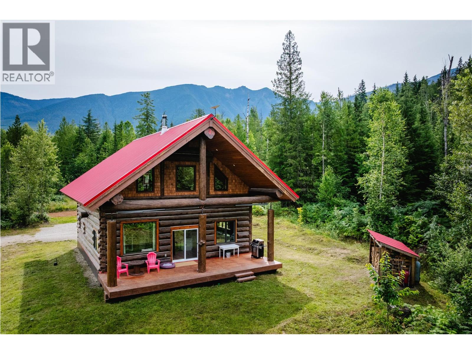 935 Hill Creek Rd, Galena Bay, BC V0G 1R2