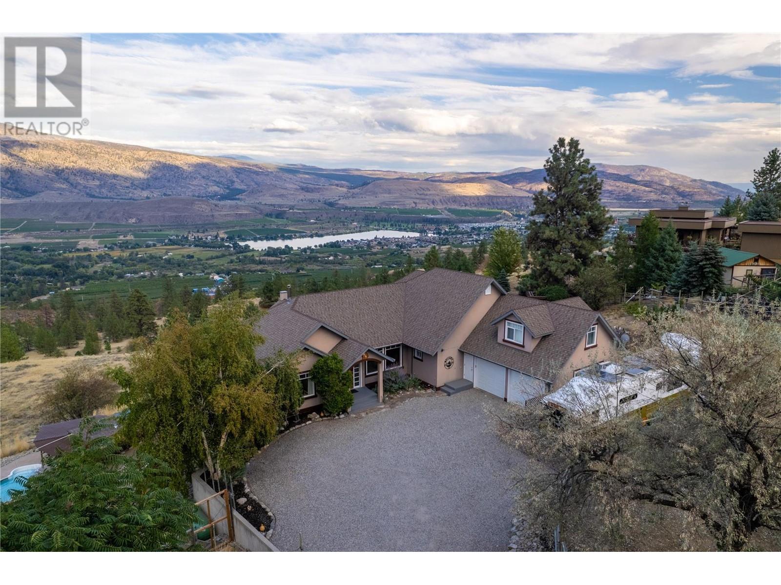 614 Wilson Mountain Rd, Oliver, BC V0H 1T5
