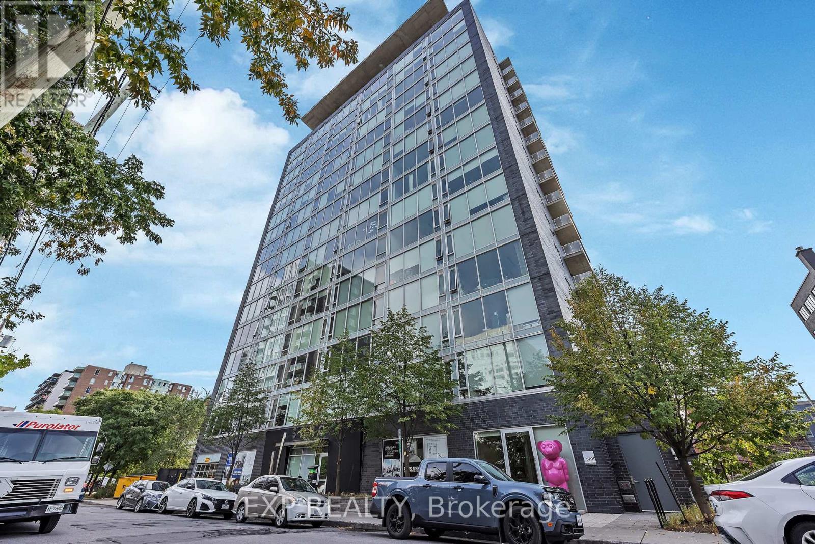 812 300 Lisgar St, Ottawa, ON K2P 0E2