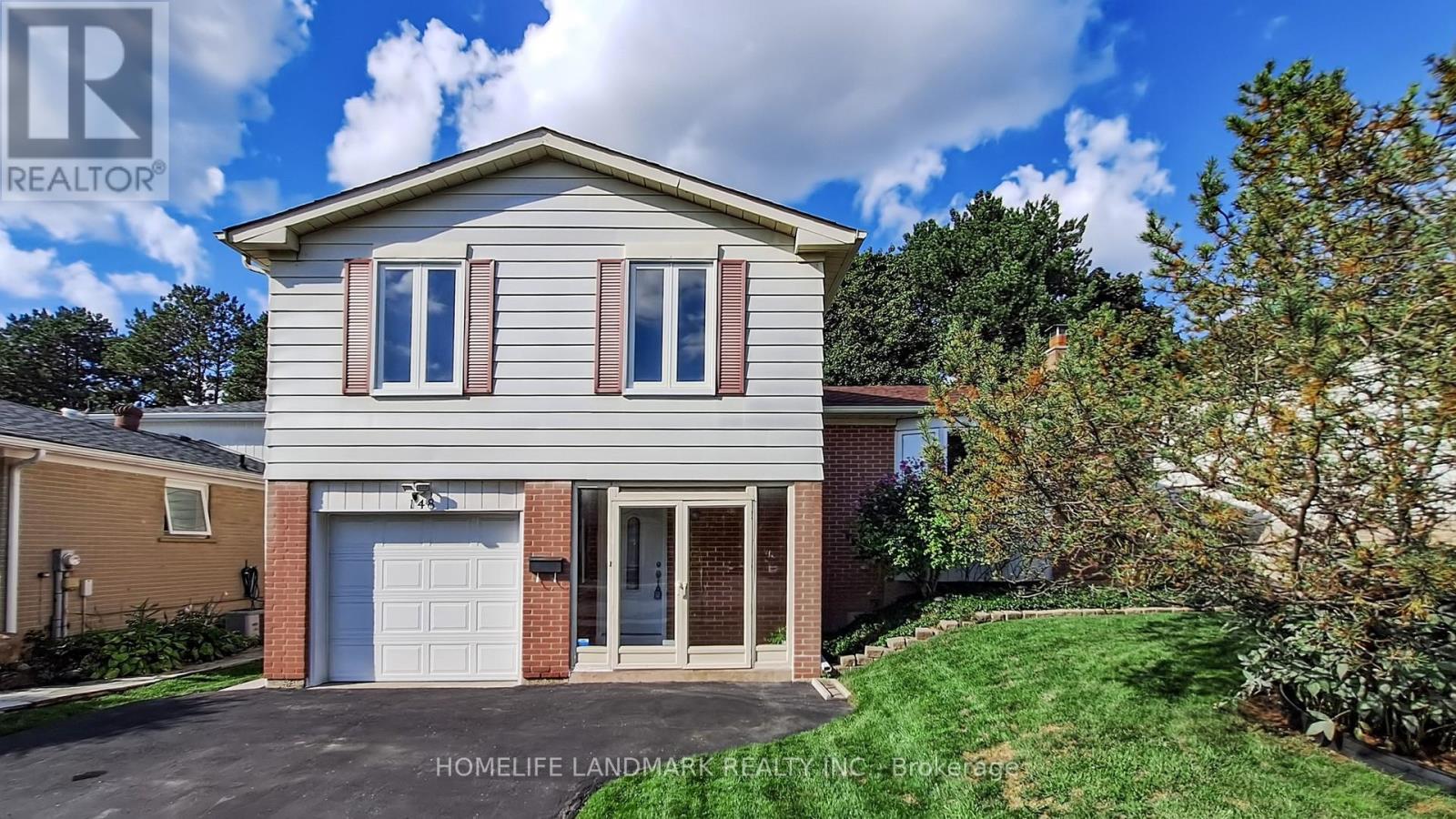 148 Cliffwood Rd, Toronto Hillcrest Village, ON M2H 2E4
