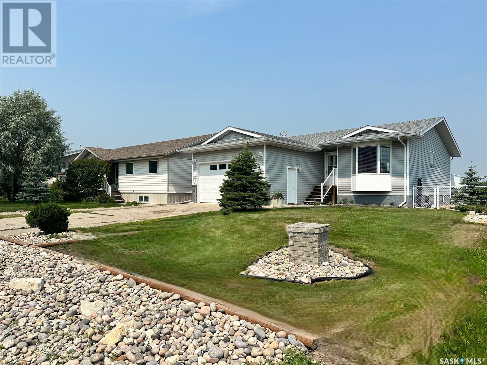 534 5 Avenue, Hudson Bay, SK S0E 0Y0