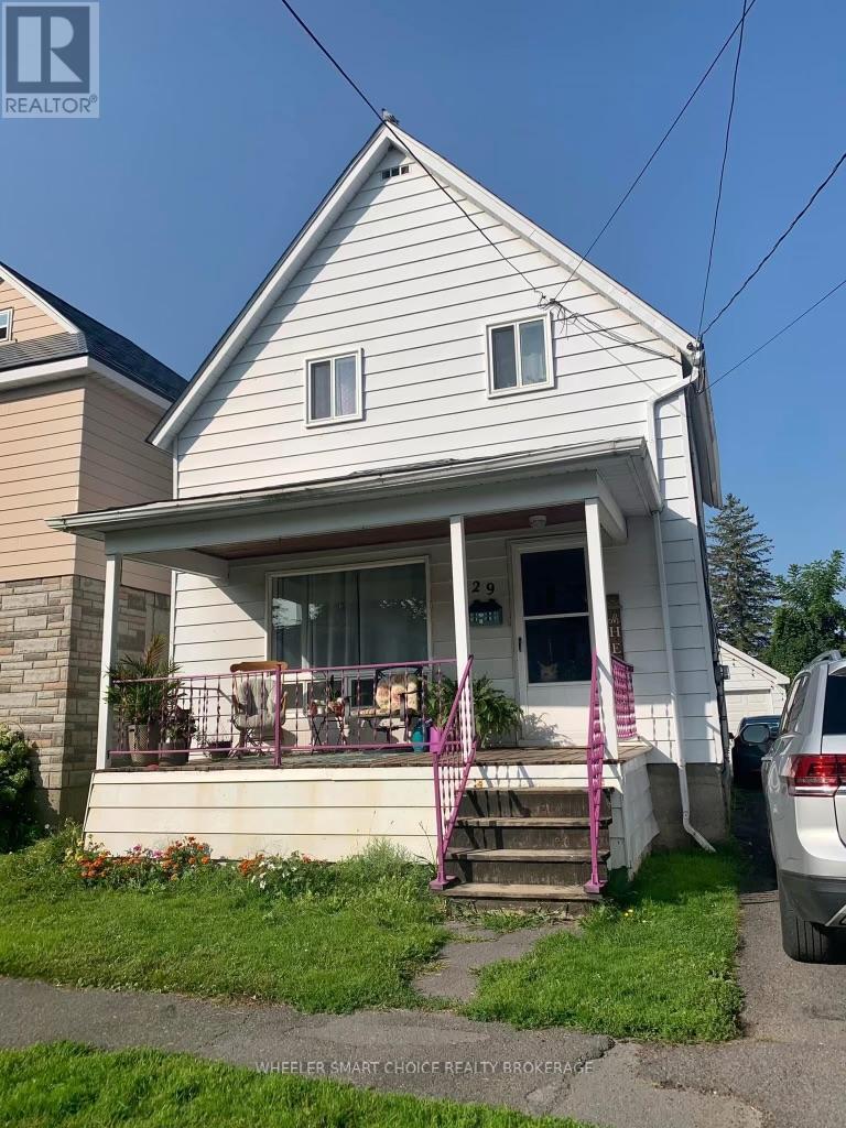 29 Baldwin Ave, Cornwall, ON K6H 4H7