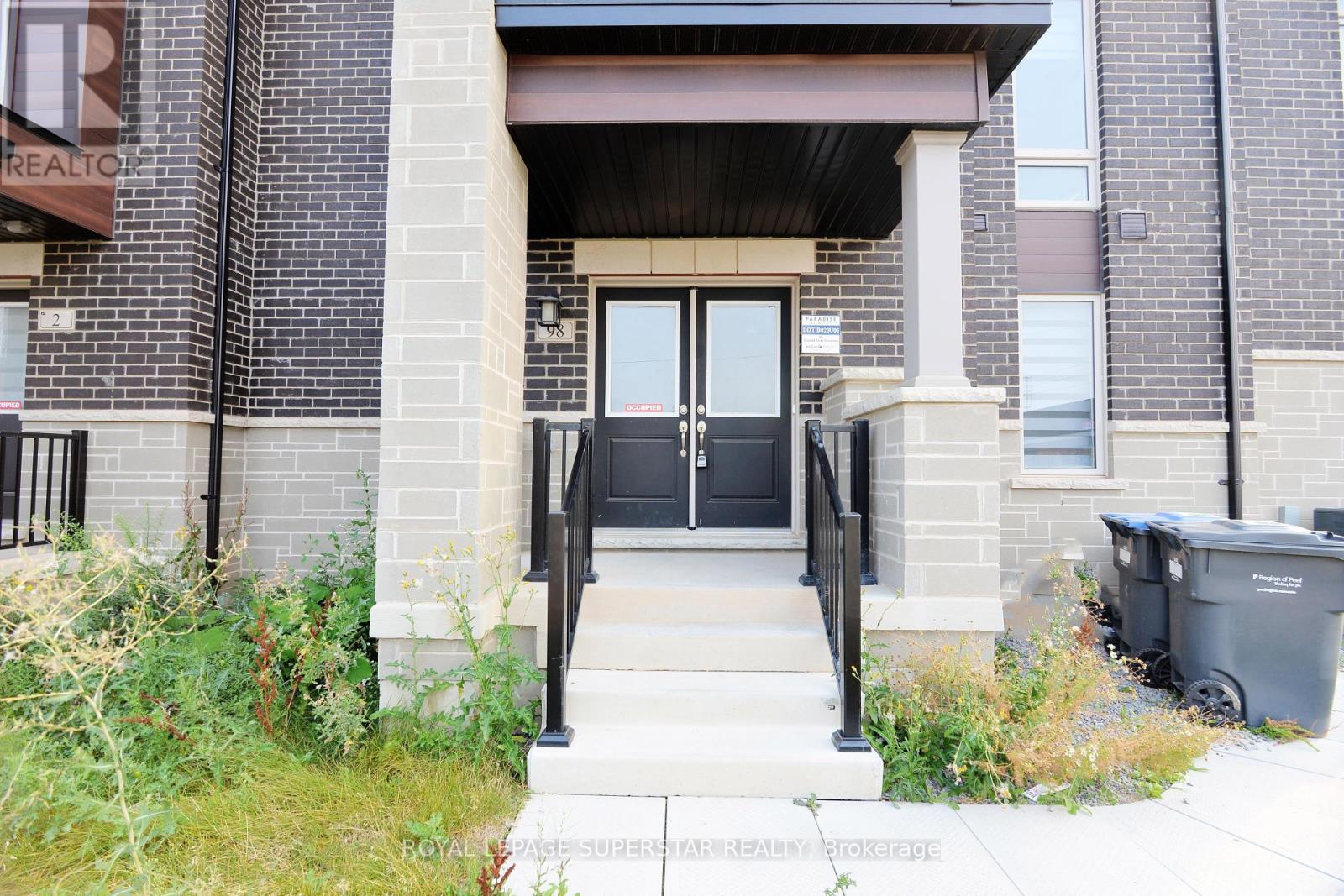 98 Donald Ficht Cres, Brampton Northwest Brampton, ON L7A 5H8