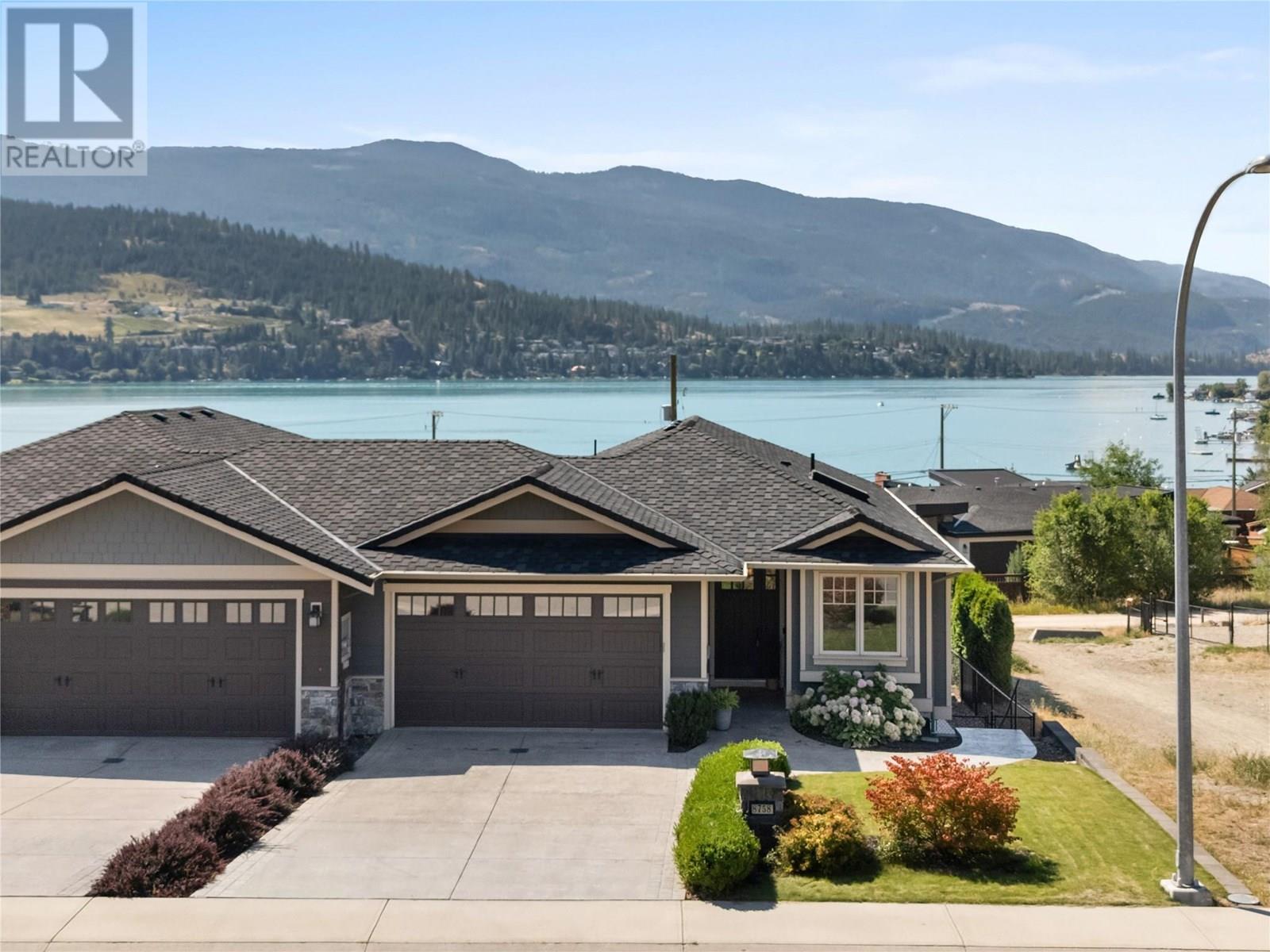 8758 Hofer Dr, Coldstream, BC V1B 1Y8