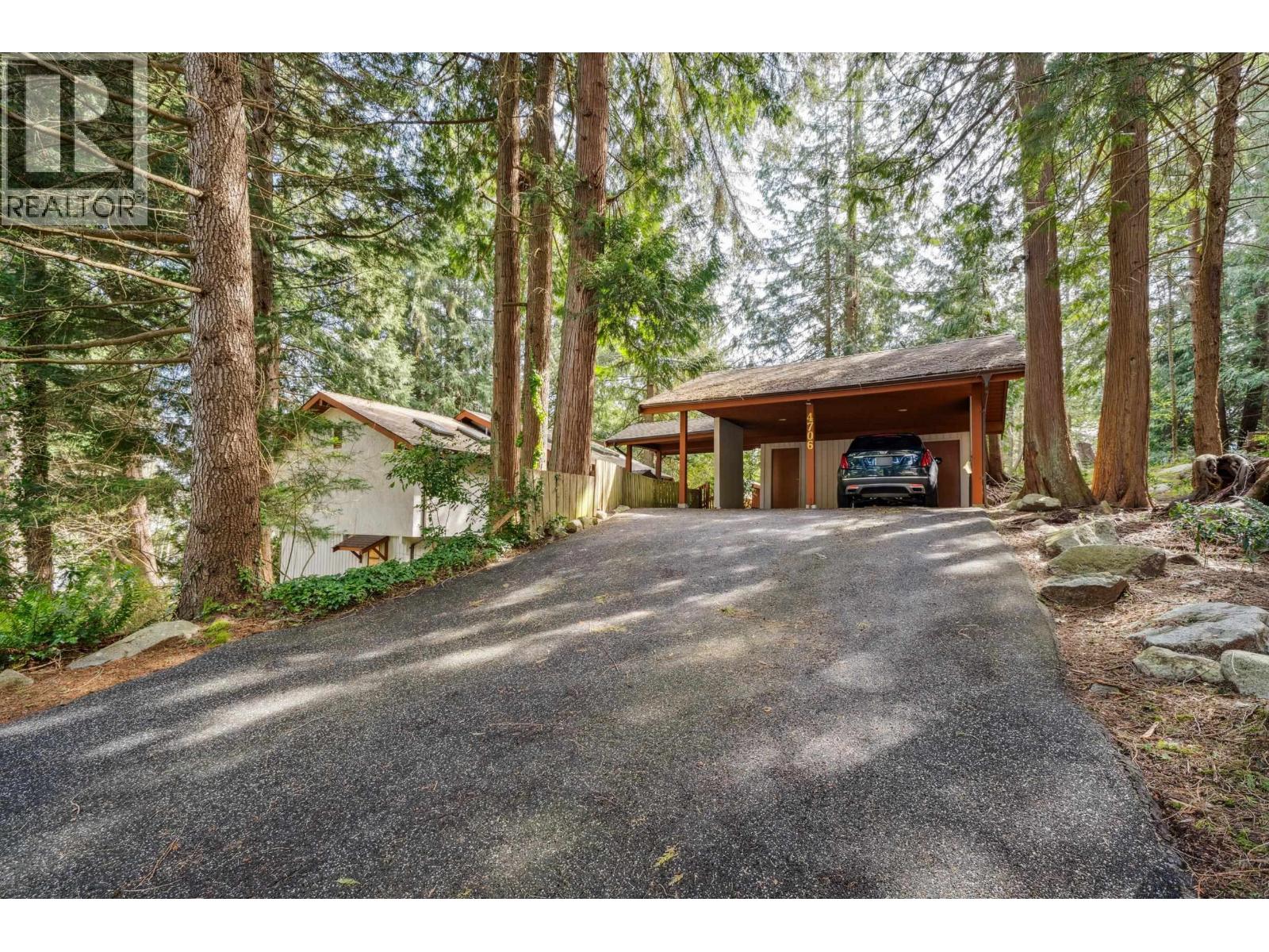 4706 Meadfeild Rd, West Vancouver, BC V7W 2W6