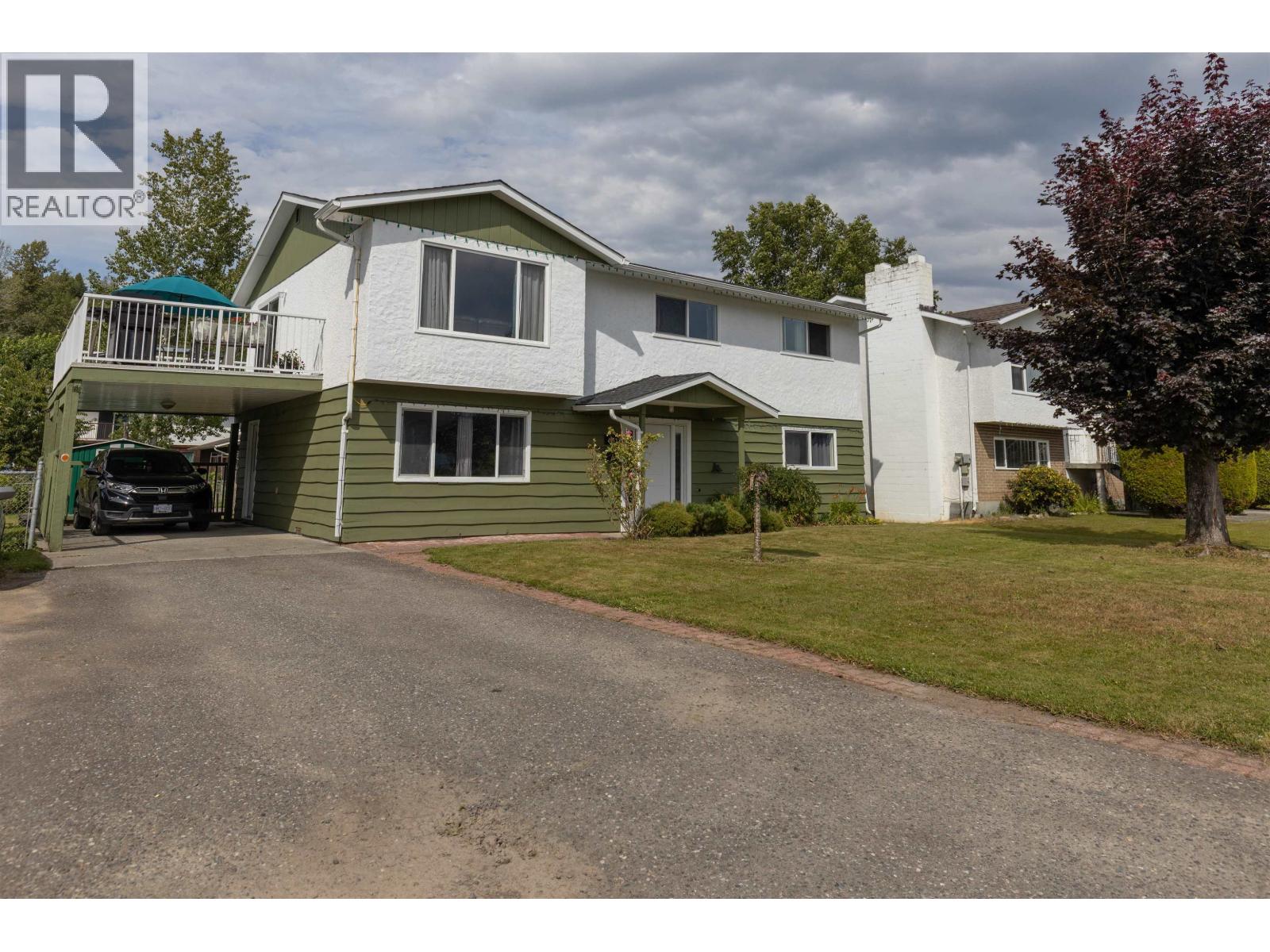 4912 Labelle Ave, Terrace, BC V8G 4M8