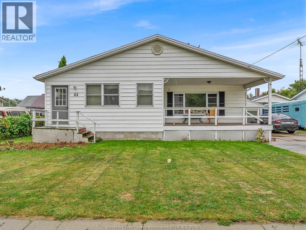 44 Fort St, Chatham-Kent, ON N0P 2L0
