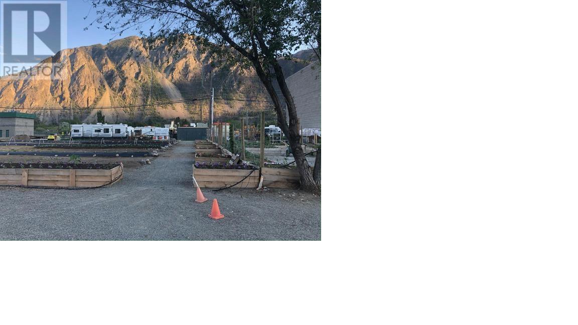 723 727 7th Ave, Keremeos, BC V0X 1N3