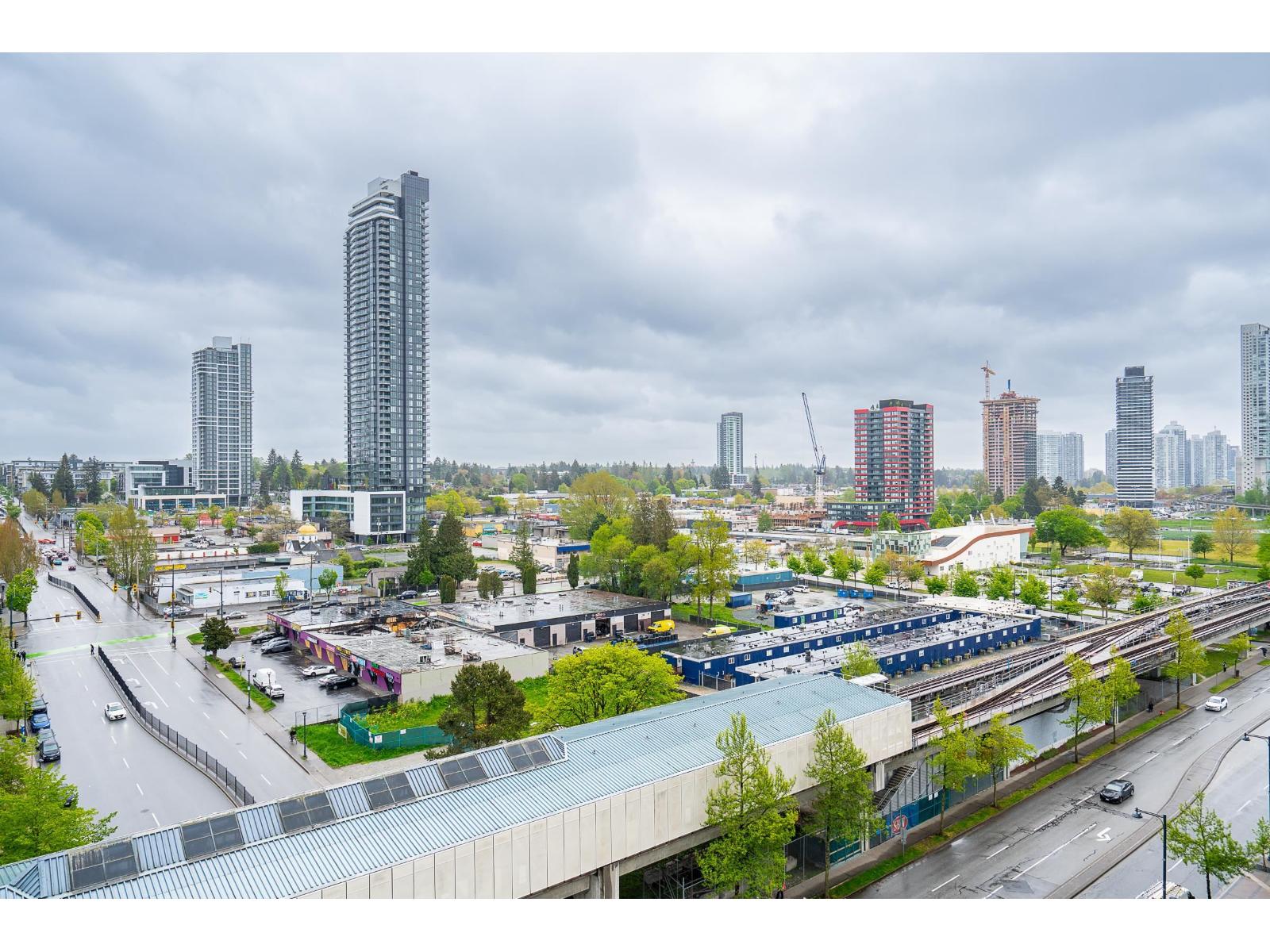 13383 108 Avenue Unit 1301, Surrey, BC V3T 5T6