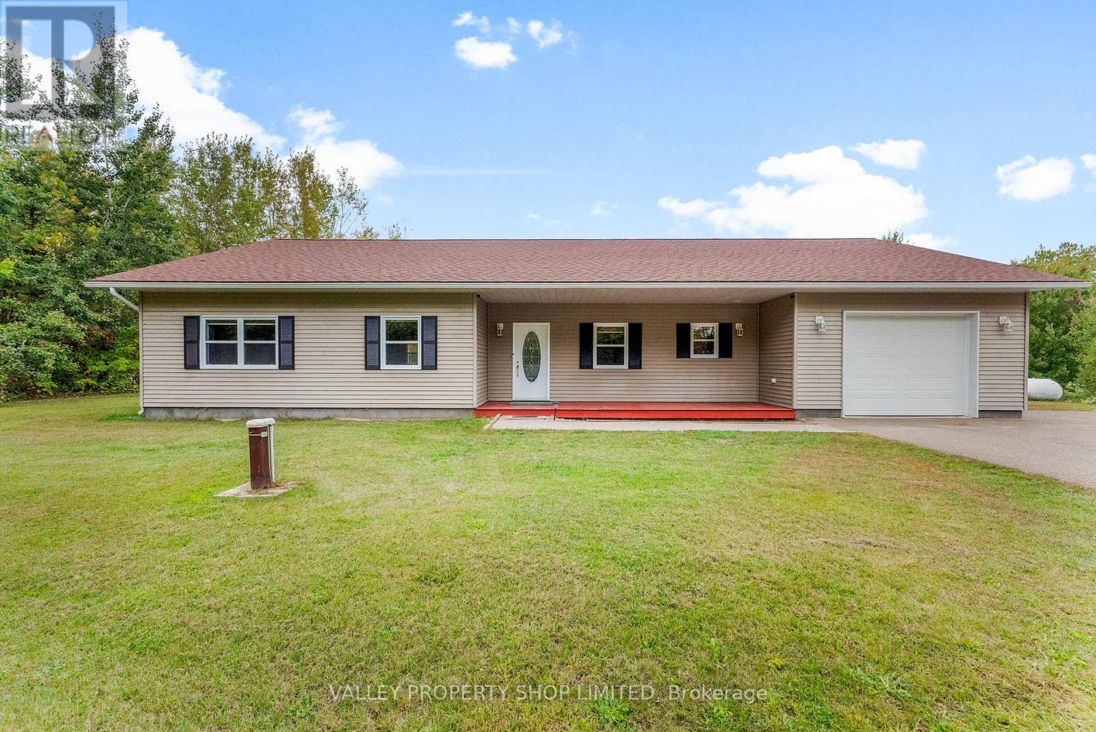 367 Radtke Rd, Petawawa, ON K8A 6W7